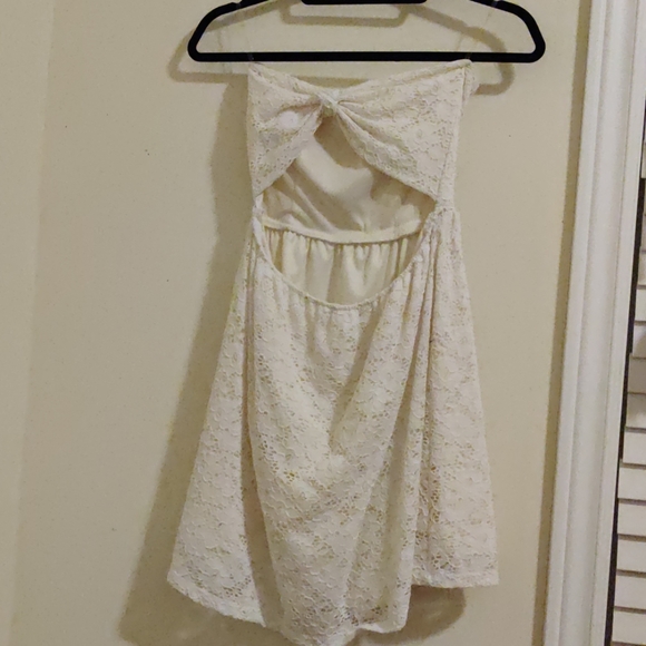 Laced Open Back Dress - Picture 2 of 2